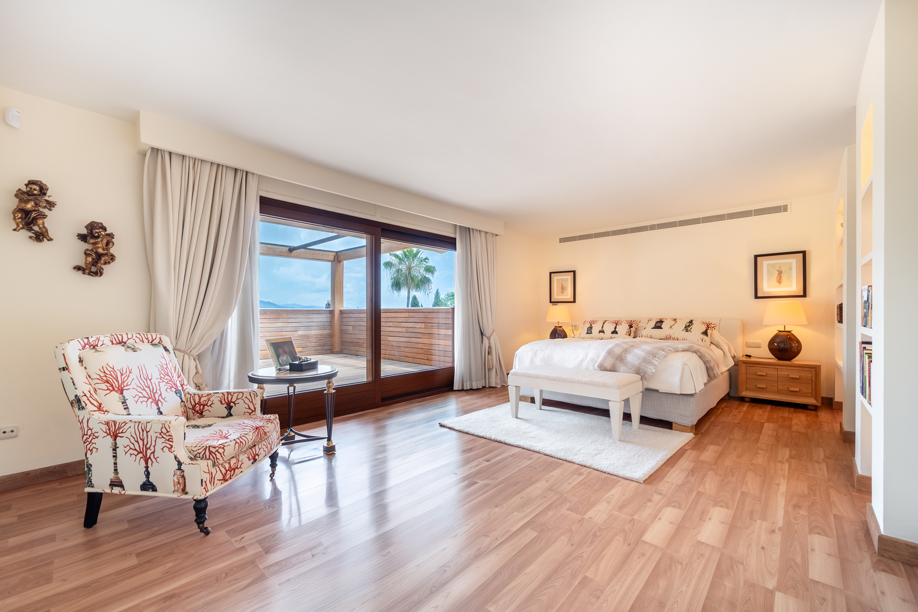  A true home in the Golf Valley with direct access to the Las Brisas golf course - 物件實景