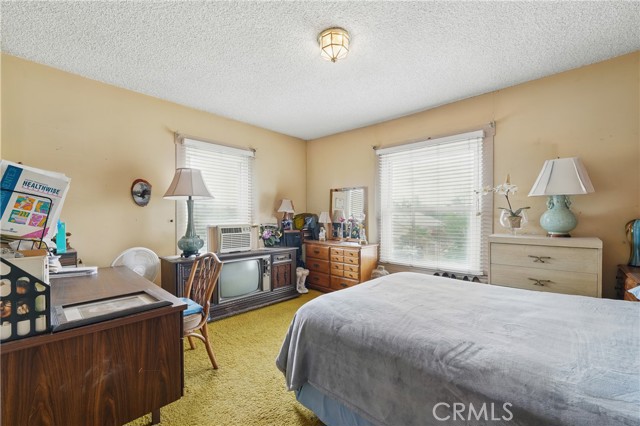 Panorama City, California, 91402, United States, 4 Bedrooms Bedrooms, ,2 BathroomsBathrooms,Residential,For Sale,1982743