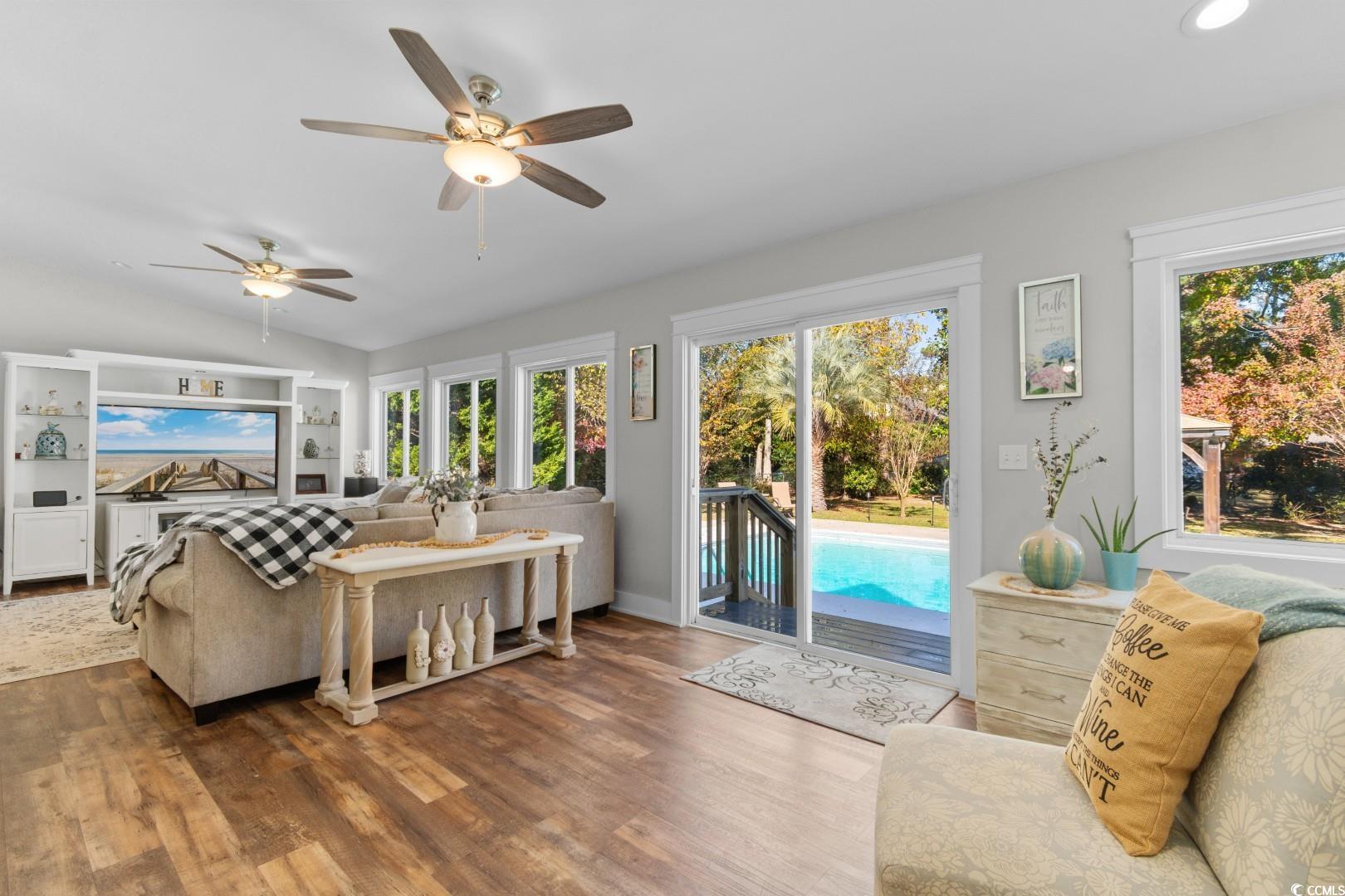 Murrells Inlet, South Carolina, 29576, United States, 4 Bedrooms Bedrooms, ,5 BathroomsBathrooms,Residential,For Sale,1988636