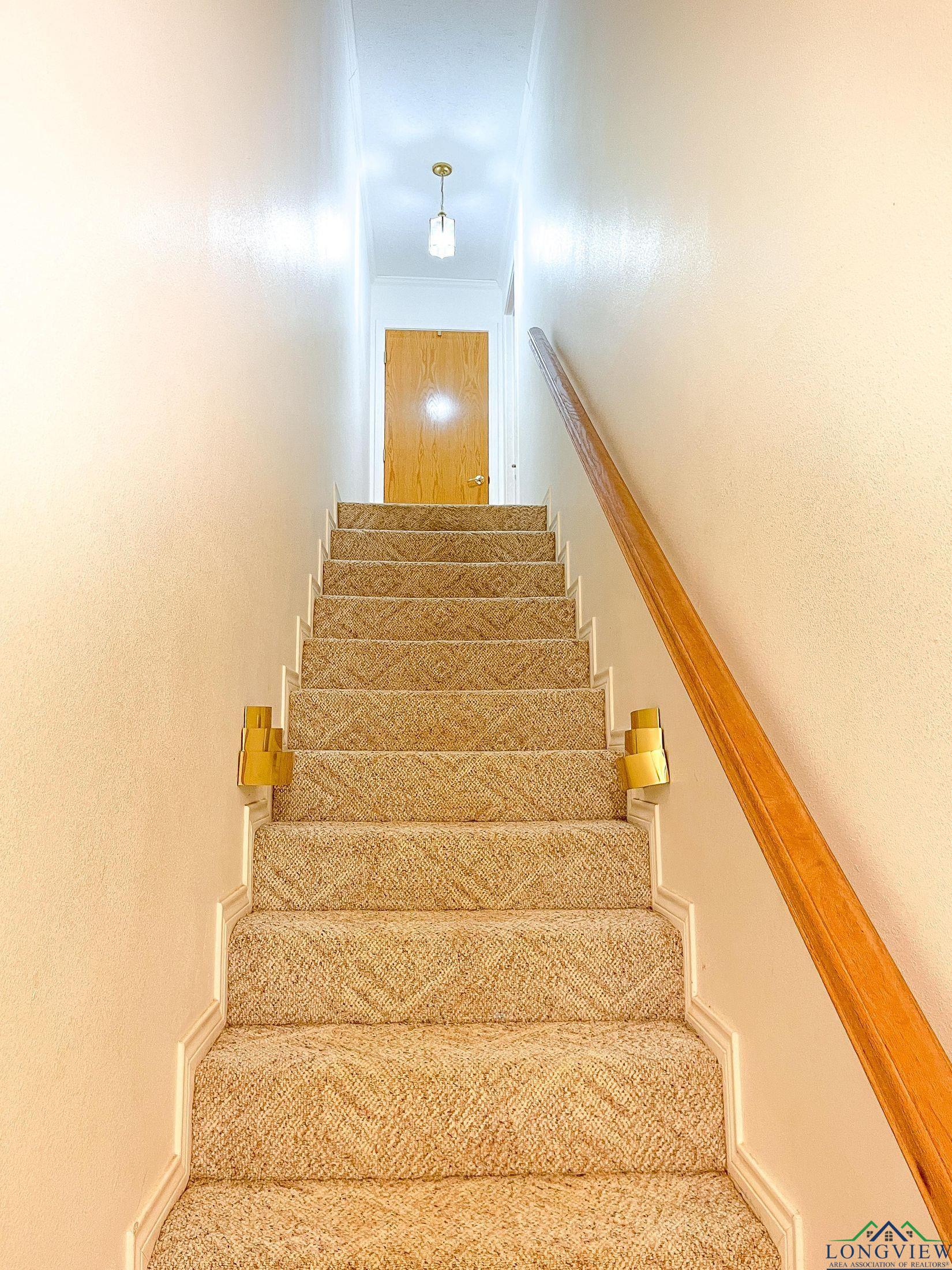 Linden, Texas, 75563, United States, 4 Bedrooms Bedrooms, ,3 BathroomsBathrooms,Residential,For Sale,1984519