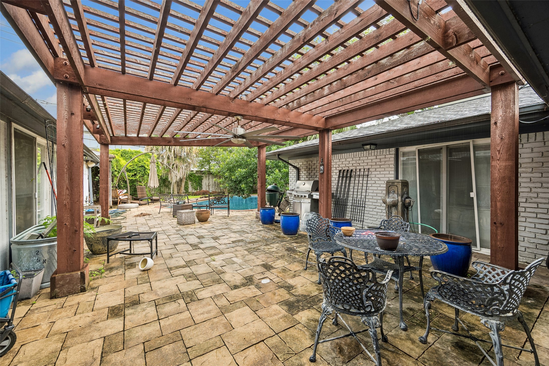  3714 N Braeswood Boulevard - 物件實景