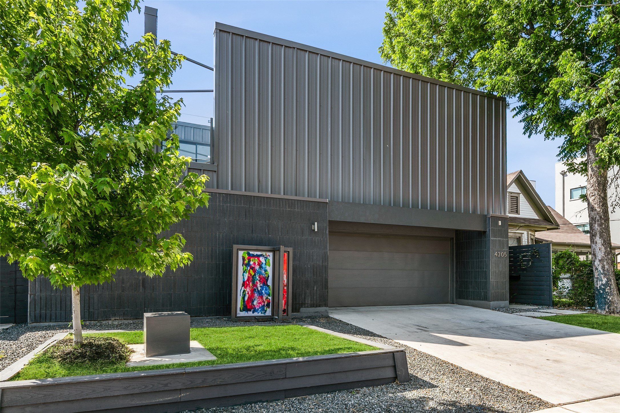 Dallas, Texas, 75204, United States, 8 Bedrooms Bedrooms, ,8 BathroomsBathrooms,Residential,For Sale,1983760