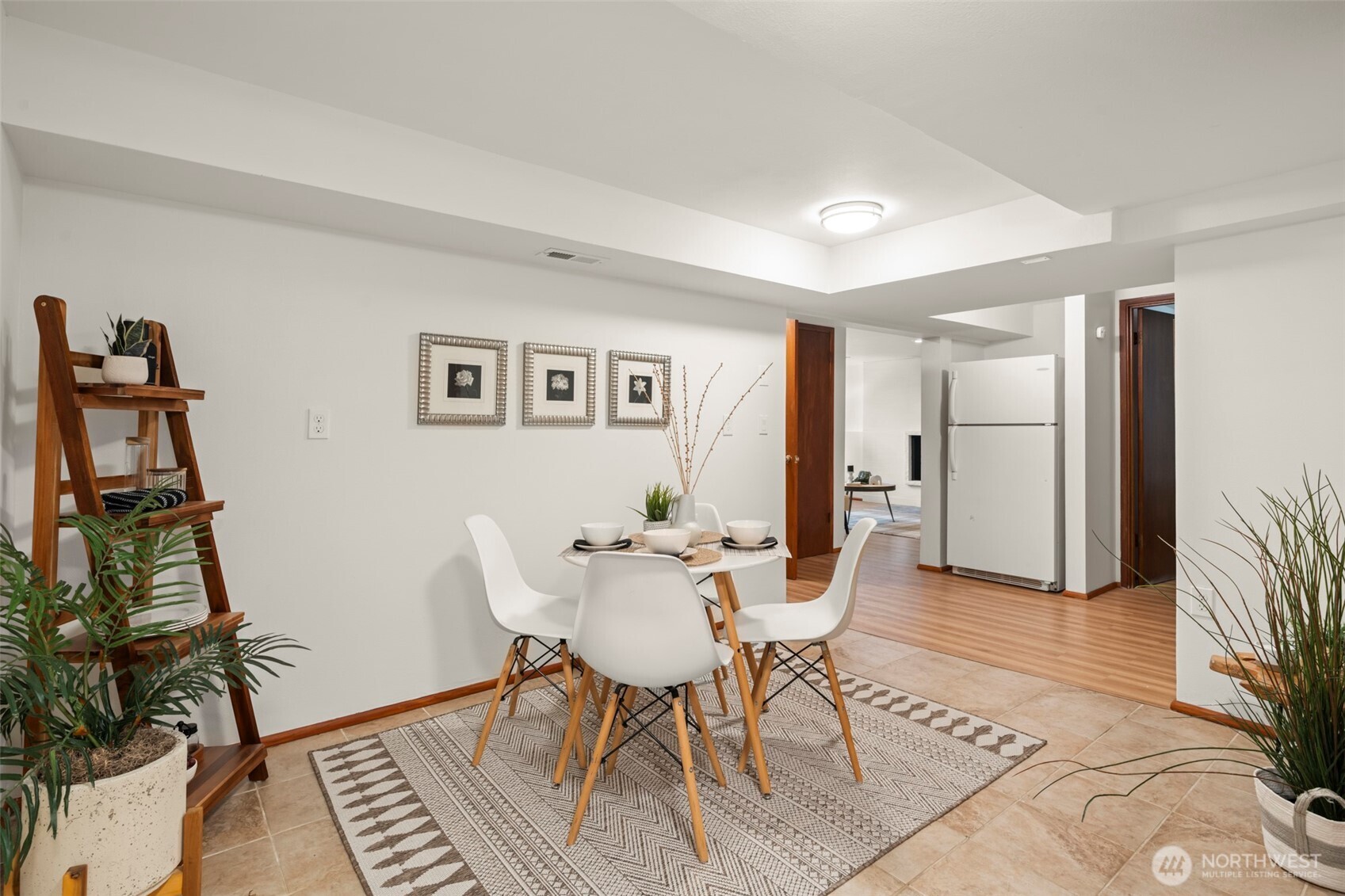 Des Moines, Washington, 98198, United States, 4 Bedrooms Bedrooms, ,2 BathroomsBathrooms,Residential,For Sale,1987867