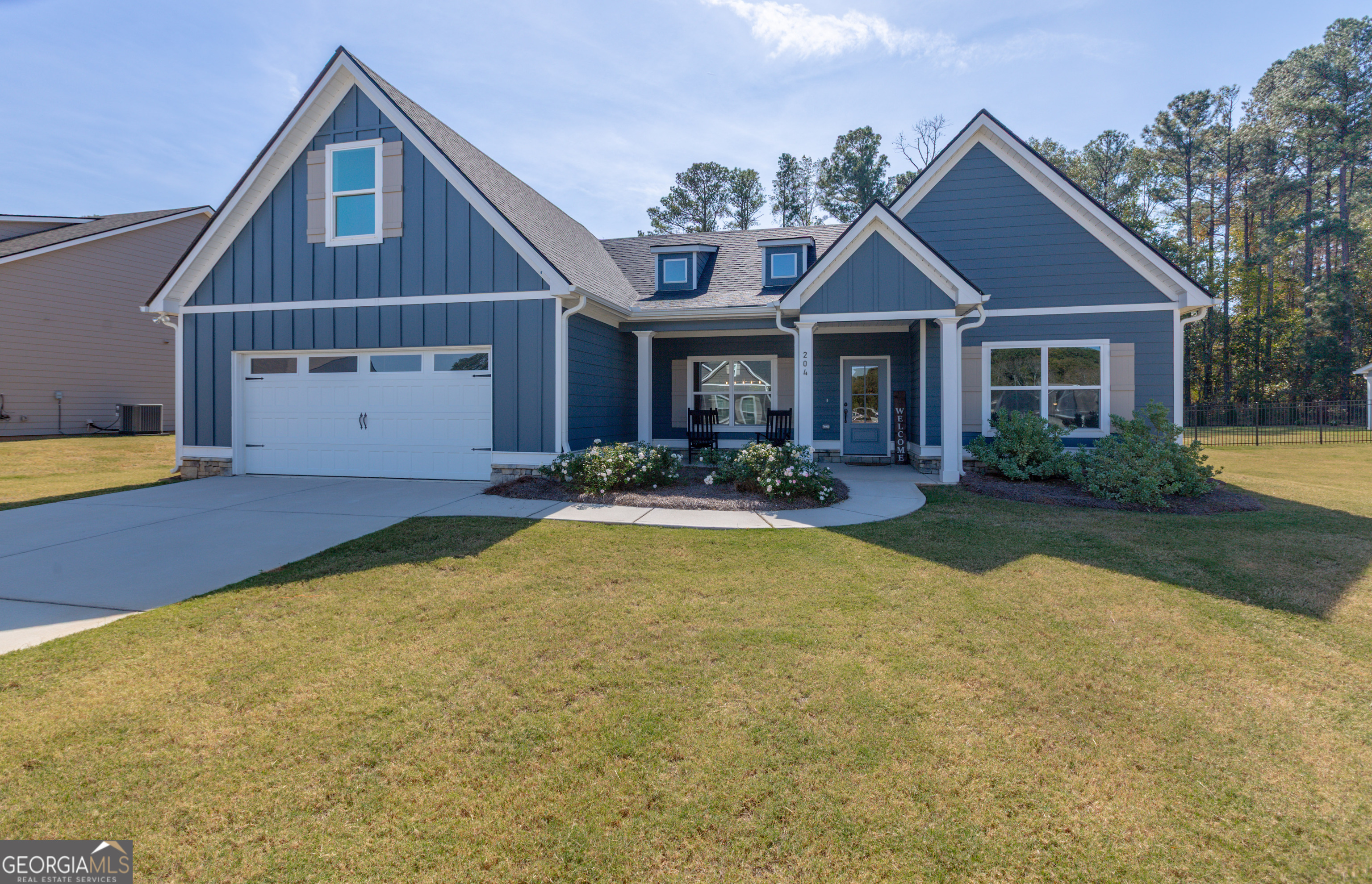 Senoia, Georgia, 30276, United States, 4 Bedrooms Bedrooms, ,3 BathroomsBathrooms,Residential,For Sale,1987770