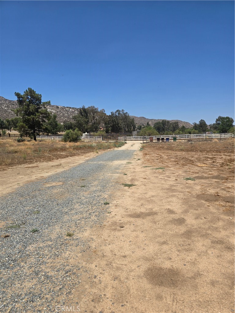 Hemet, California, 92545, United States, 4 Bedrooms Bedrooms, ,3 BathroomsBathrooms,Residential,For Sale,1915367