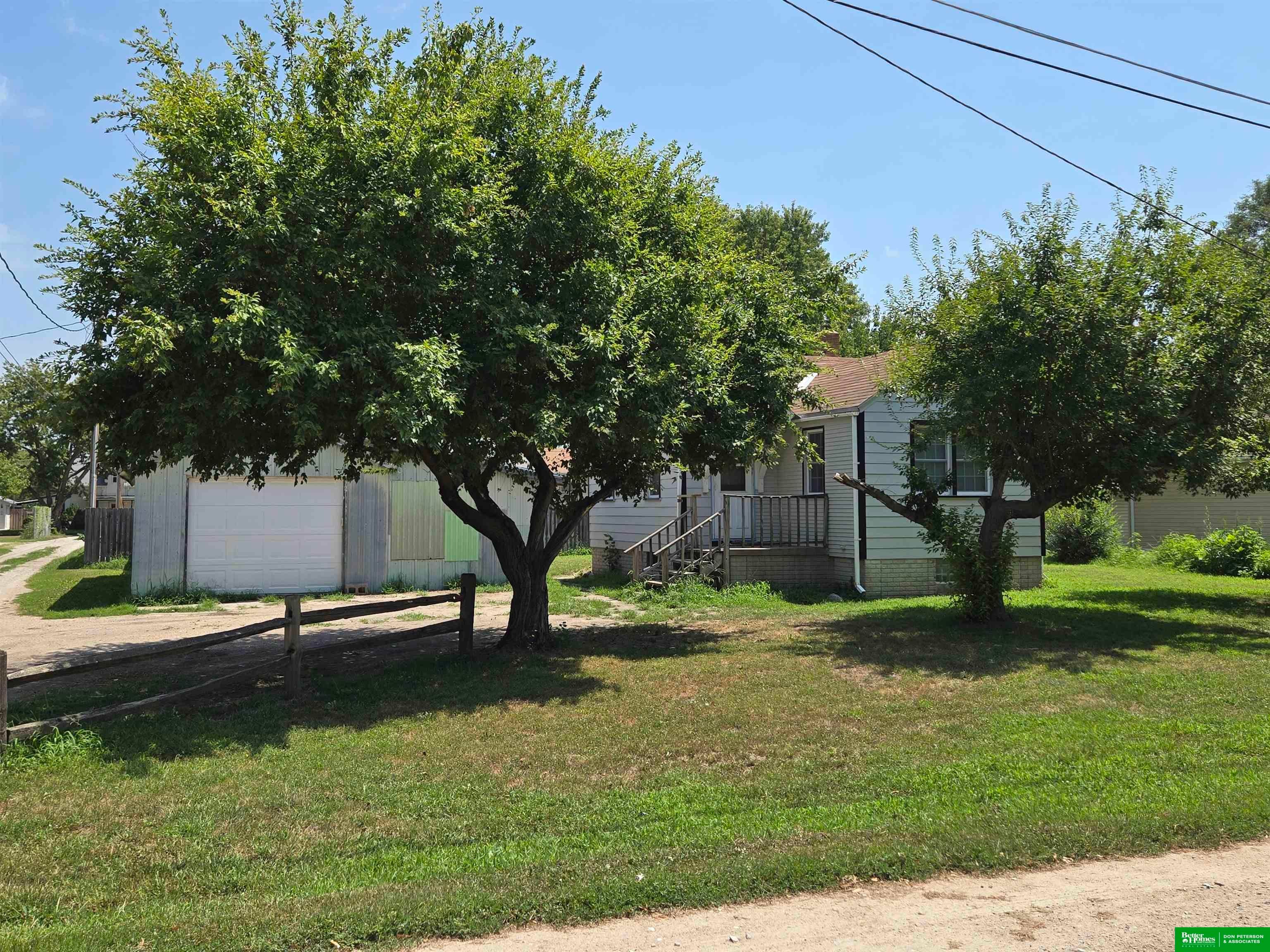 Morrell St, Fremont, NE 68025