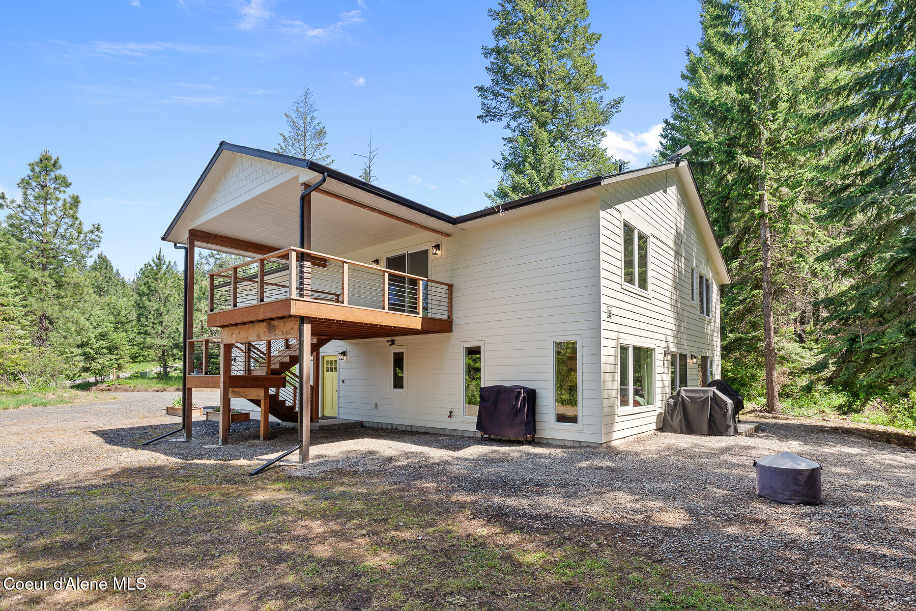 Coeur d'Alene, Idaho, 83814, United States, 3 Bedrooms Bedrooms, ,2 BathroomsBathrooms,Residential,For Sale,2049442