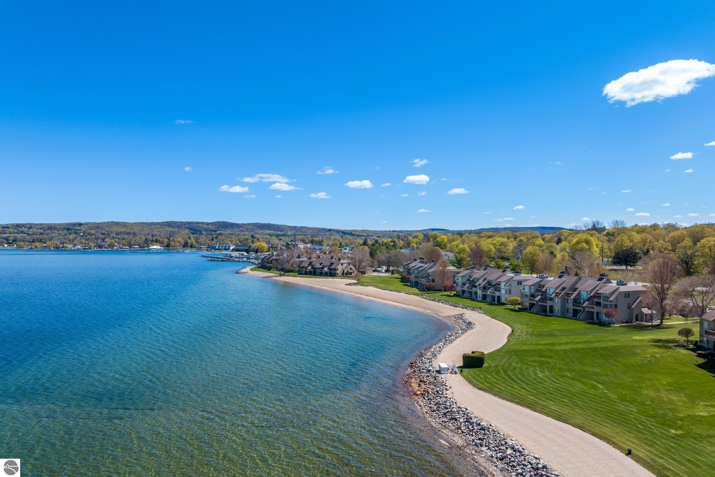Boyne City, Michigan, 49712, United States, 3 Bedrooms Bedrooms, ,3 BathroomsBathrooms,Residential,For Sale,2034375