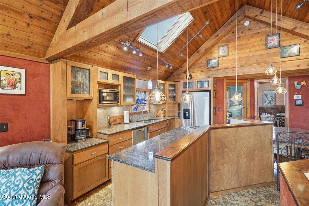 Bayview, Idaho, 83803, United States, 2 Bedrooms Bedrooms, ,2 BathroomsBathrooms,Residential,For Sale,2022247