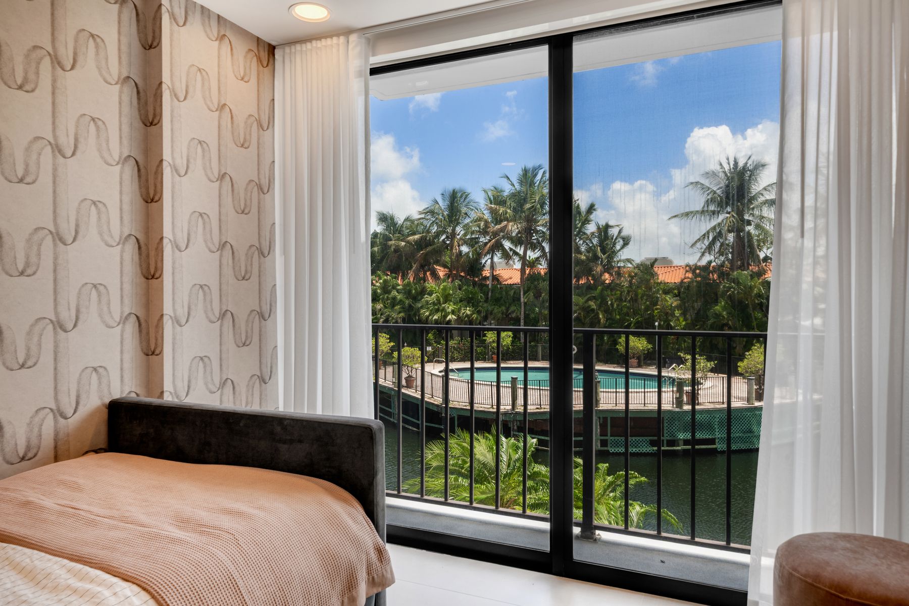  10659 NE Quaybridge Ct, Miami, FL, 33138 - 物件實景