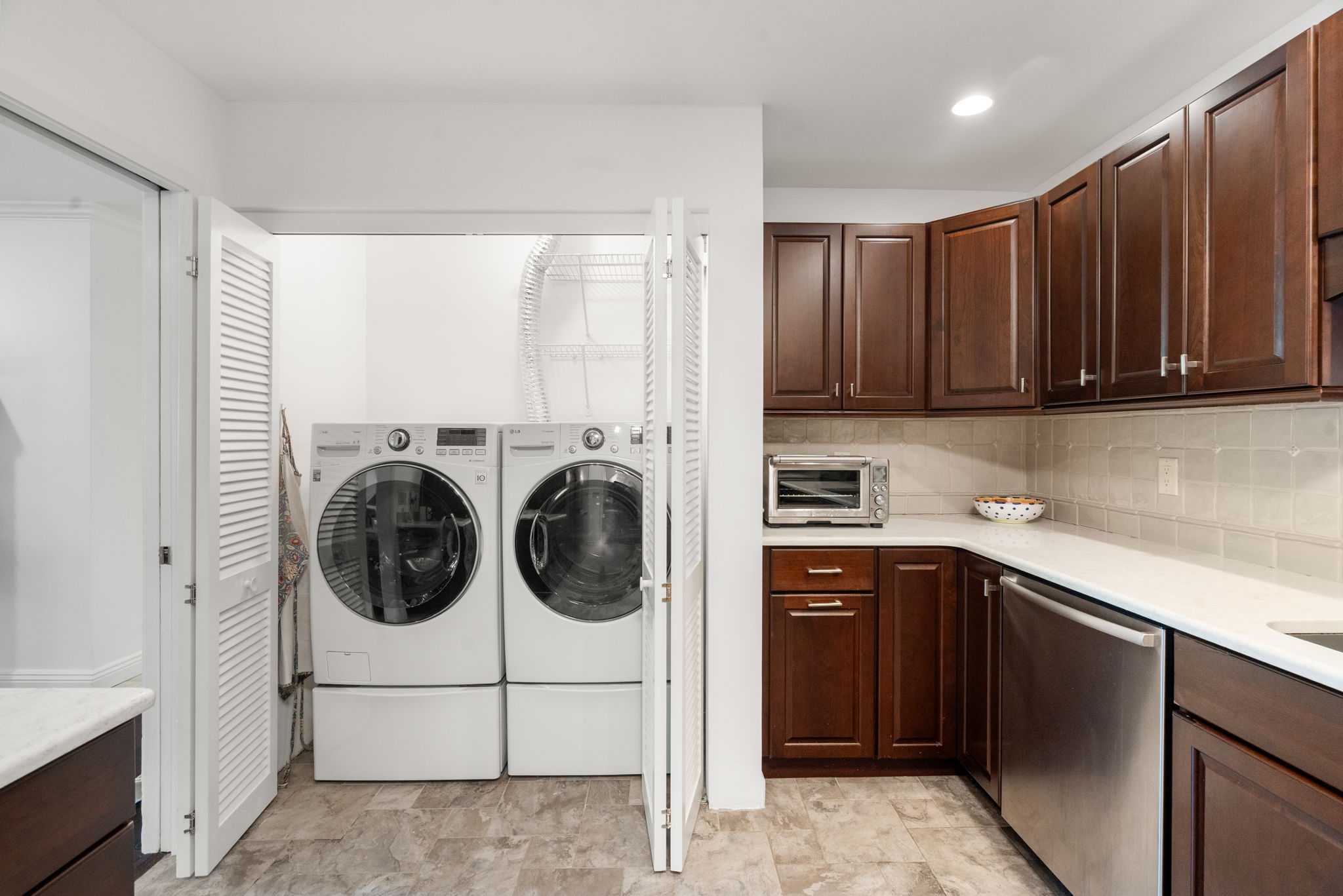  241 Perkins Street, Boston, MA, 02130 - 物件實景