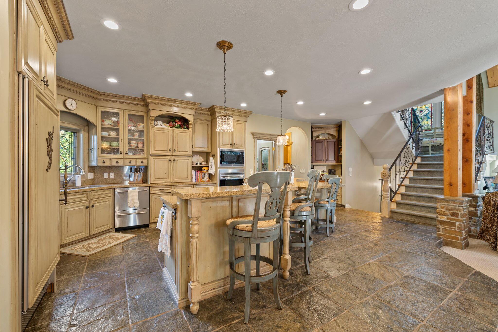 Salt Lake City, Utah, 84121, United States, 5 Bedrooms Bedrooms, ,6 BathroomsBathrooms,Residential,For Sale,1974562