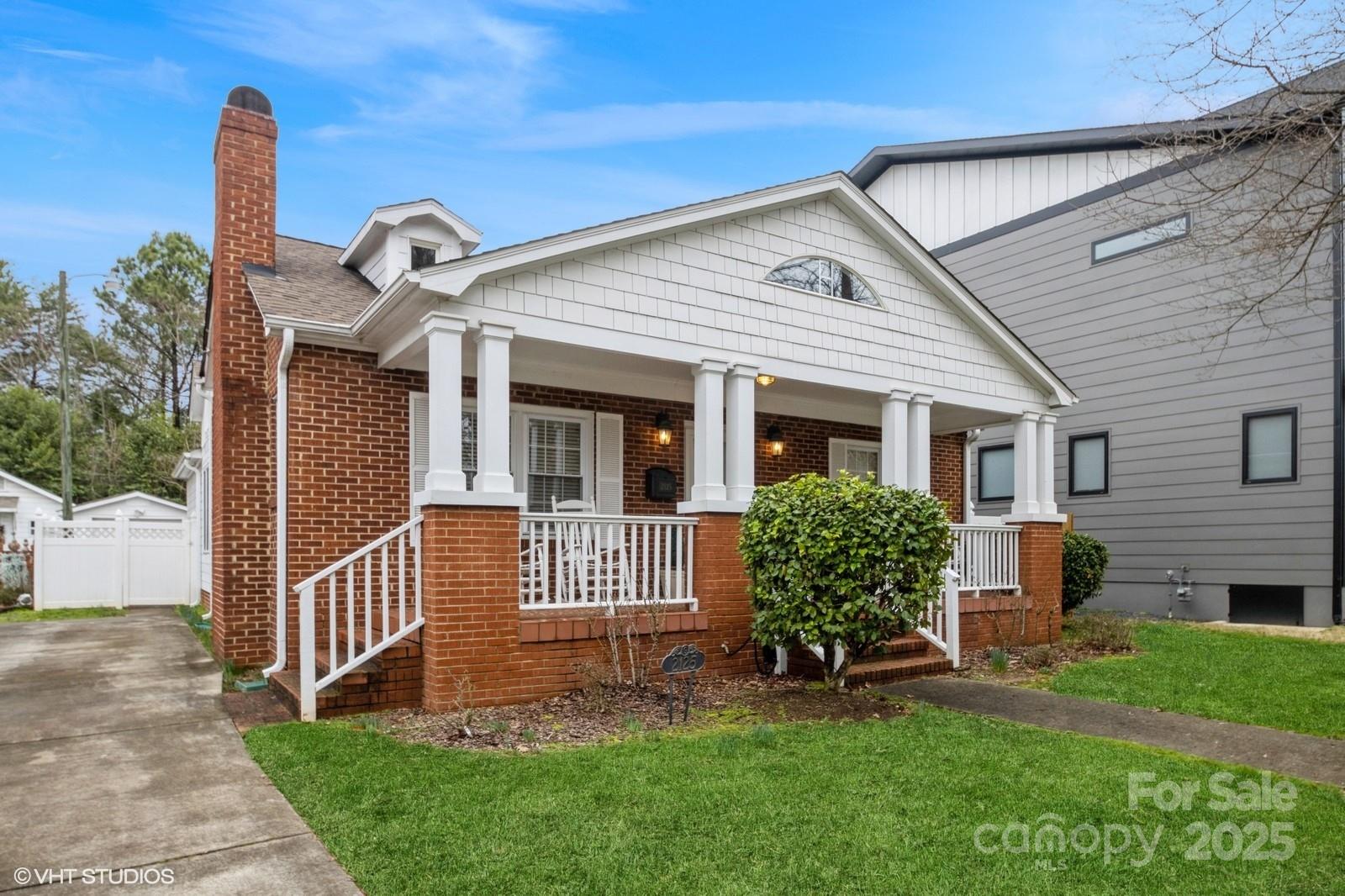 Charlotte, North Carolina, 28205, United States, 3 Bedrooms Bedrooms, ,2 BathroomsBathrooms,Residential,For Sale,1707843