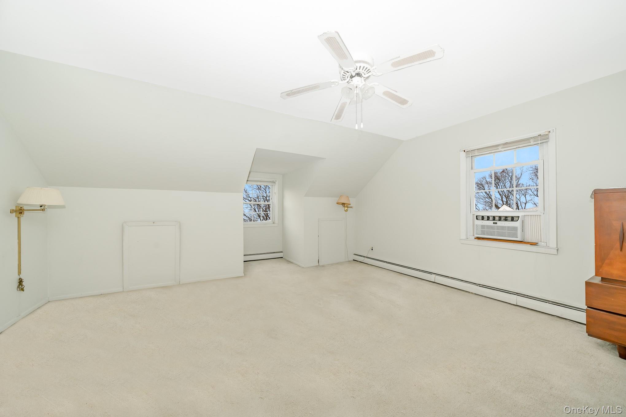 Seaford, New York, 11783, United States, 3 Bedrooms Bedrooms, ,2 BathroomsBathrooms,Residential,For Sale,2005849