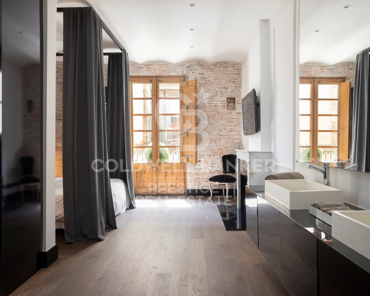 Barcelona, Barcelona, Ciutat Vella, Borne Barcelon, Barcelona, Catalonia, ES, 3 Bedrooms Bedrooms, ,3 BathroomsBathrooms,Residential,For Sale,Barcelona, Barcelona, Ciutat Vella, Borne Barcelon,1614758