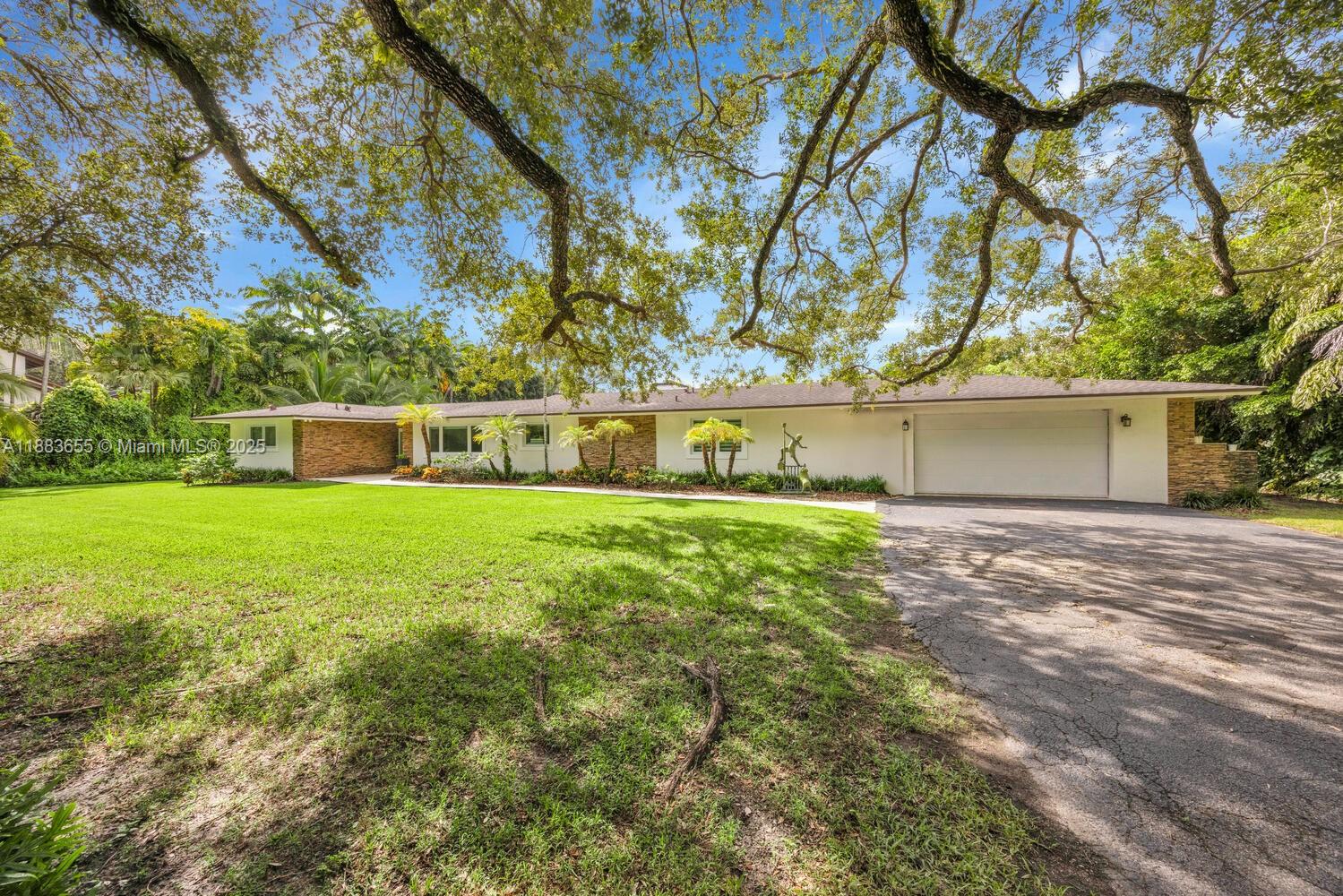 Miami, Florida, 33173, United States, 4 Bedrooms Bedrooms, ,2 BathroomsBathrooms,Residential,For Sale,1986231