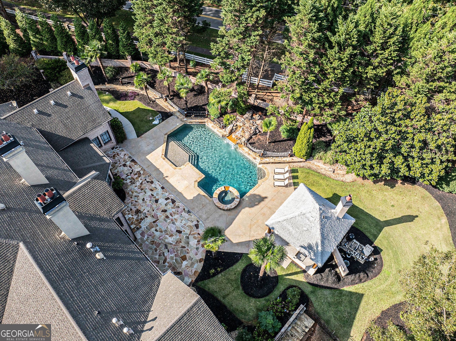 Roswell, Georgia, 30075, United States, 9 Bedrooms Bedrooms, ,15 BathroomsBathrooms,Residential,For Sale,1953234