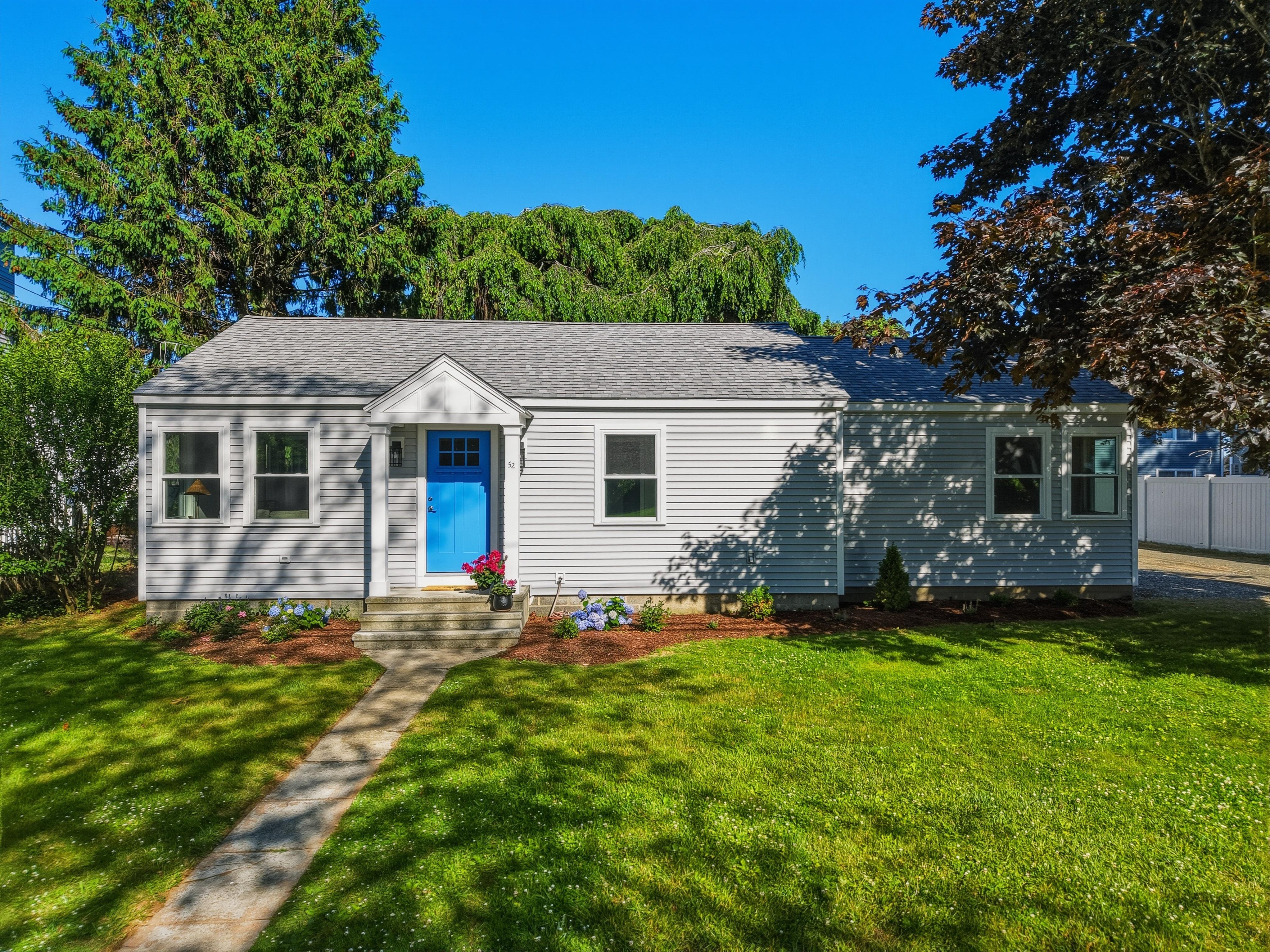  Turn Key Beach House in Chalker Beach Association - 物件實景
