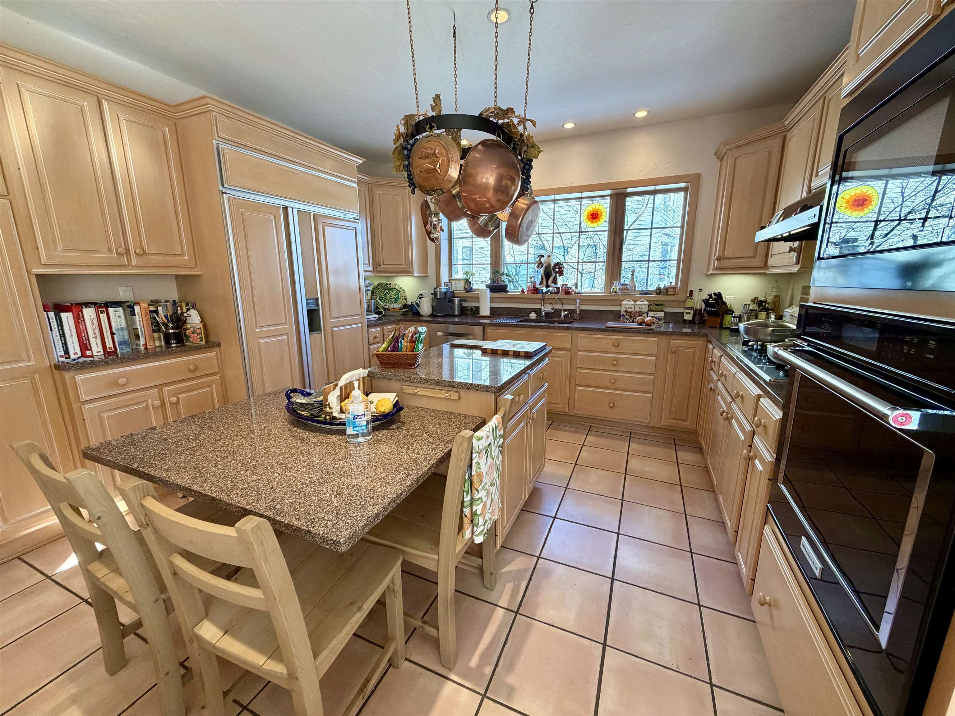 Janesville, Wisconsin, 53545, United States, 4 Bedrooms Bedrooms, ,3 BathroomsBathrooms,Residential,For Sale,2006232