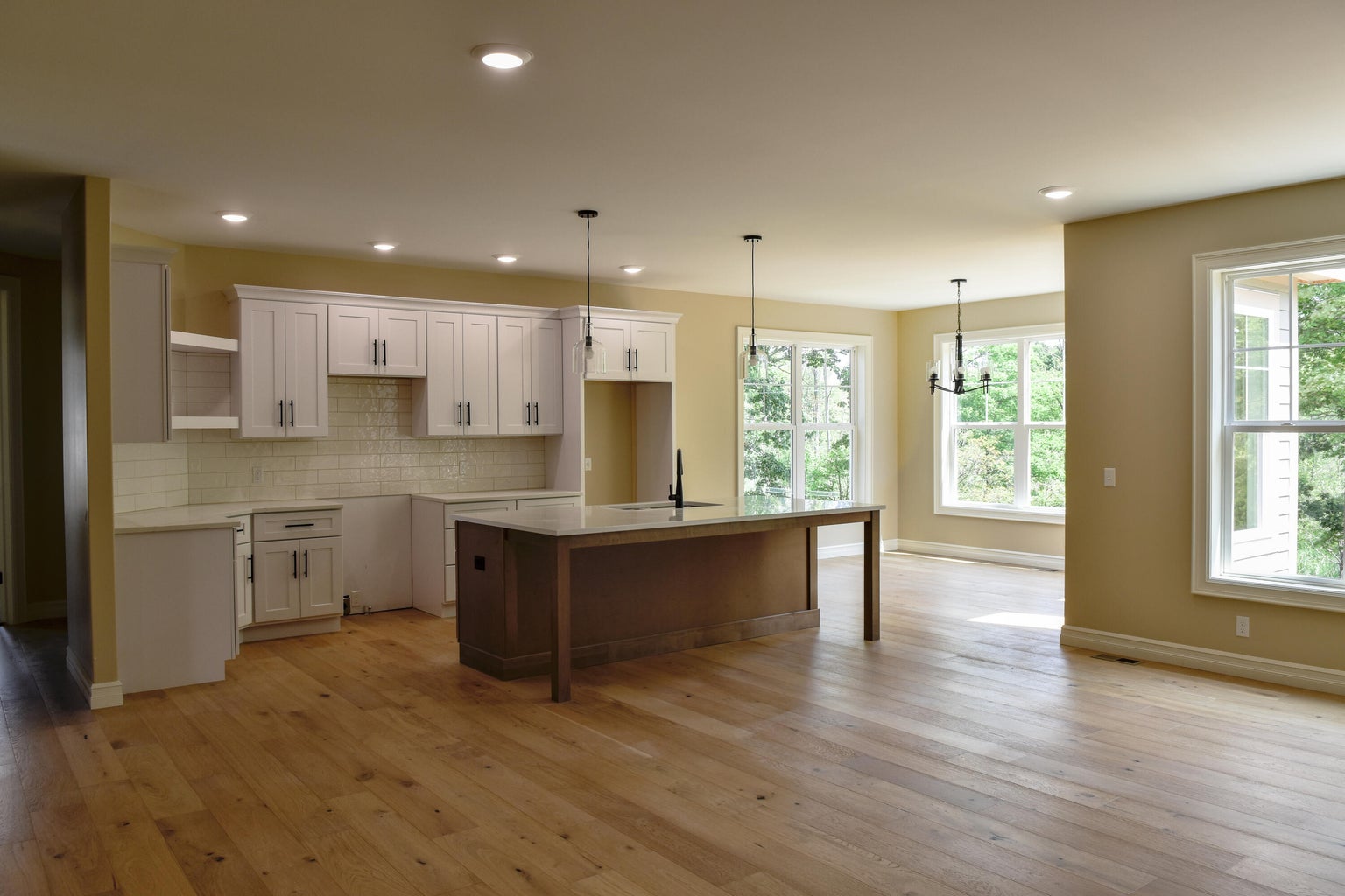 Stanwood, Michigan, 49346, United States, 3 Bedrooms Bedrooms, ,3 BathroomsBathrooms,Residential,For Sale,1978240