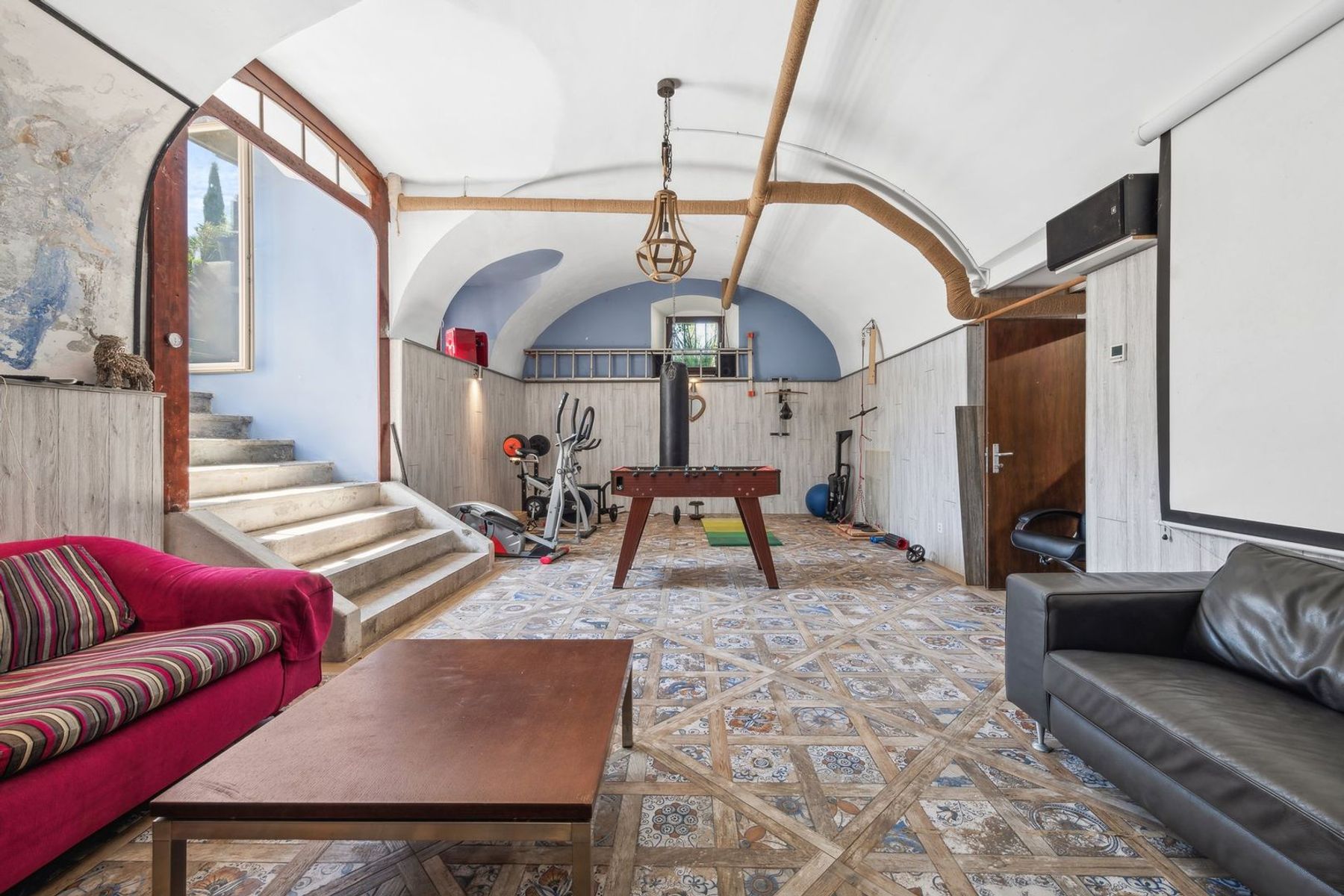  Magnificent building in the heart of St-Légier: Le Village Illustré - 物件實景