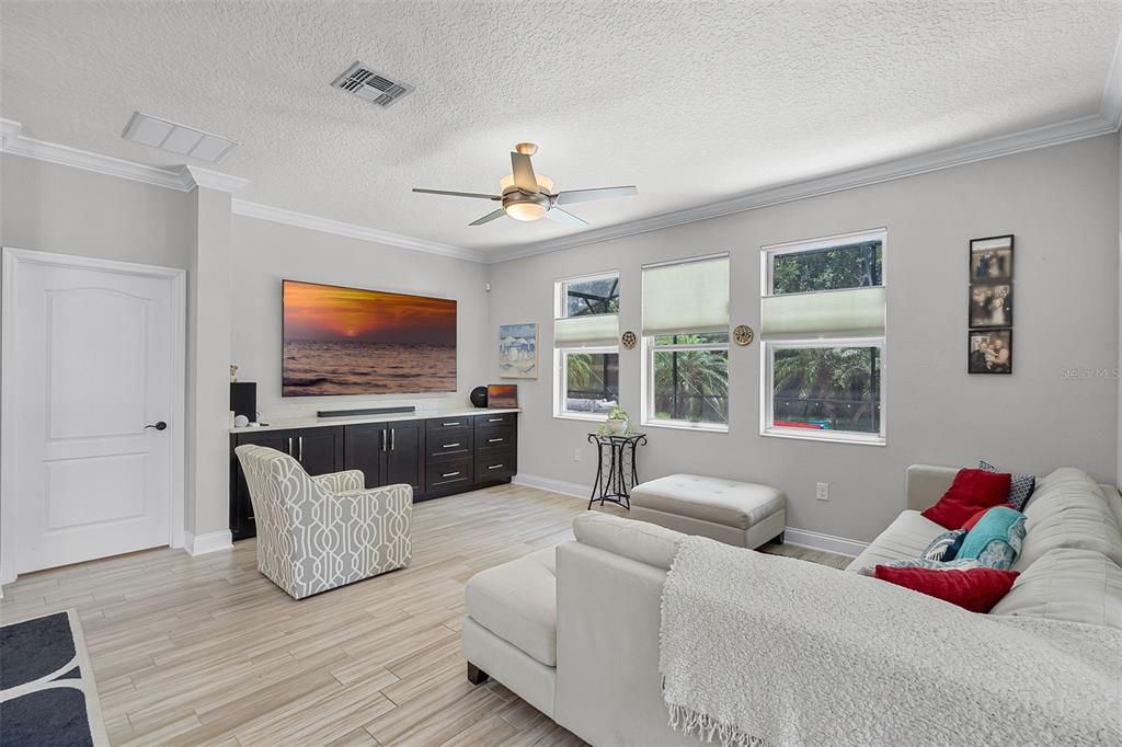 Debary, Florida, 32713, United States, 4 Bedrooms Bedrooms, ,3 BathroomsBathrooms,Residential,For Sale,1877079
