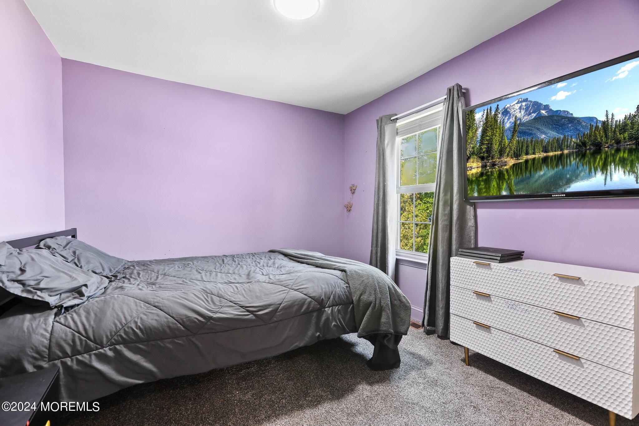 Howell, New Jersey, 07731, United States, 4 Bedrooms Bedrooms, ,3 BathroomsBathrooms,Residential,For Sale,1928001