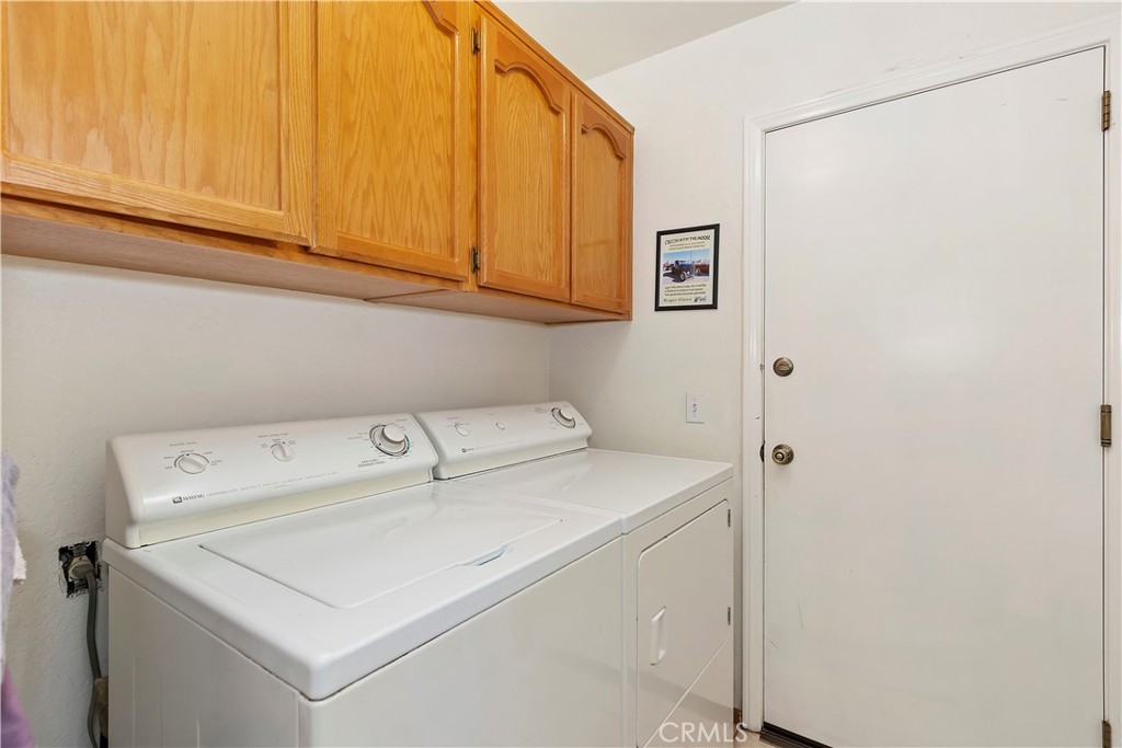 Apple Valley, California, 92308, United States, 3 Bedrooms Bedrooms, ,2 BathroomsBathrooms,Residential,For Sale,1864645