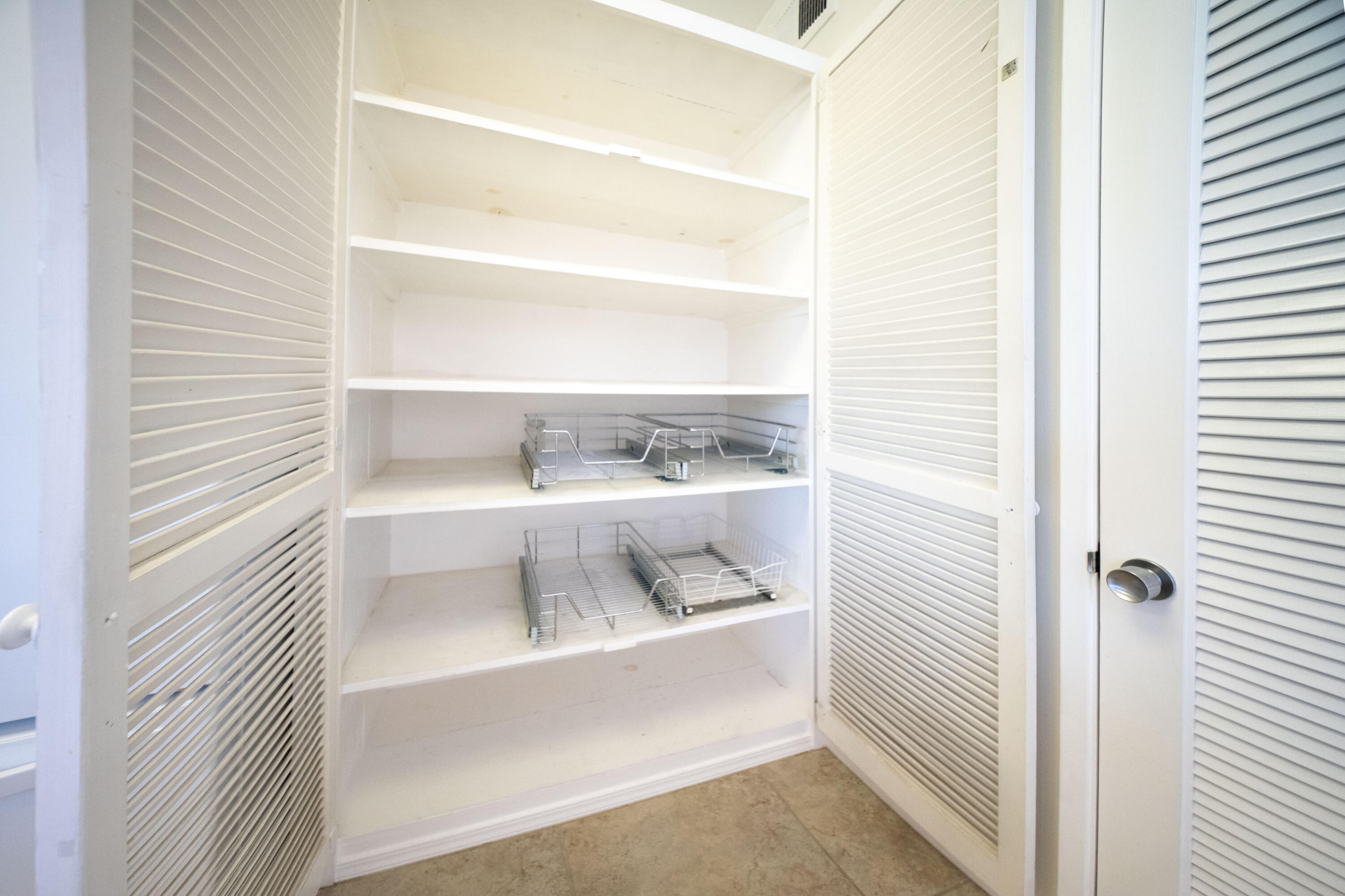 Palm Desert, California, 92260, United States, 2 Bedrooms Bedrooms, ,2 BathroomsBathrooms,Residential,For Sale,1805960