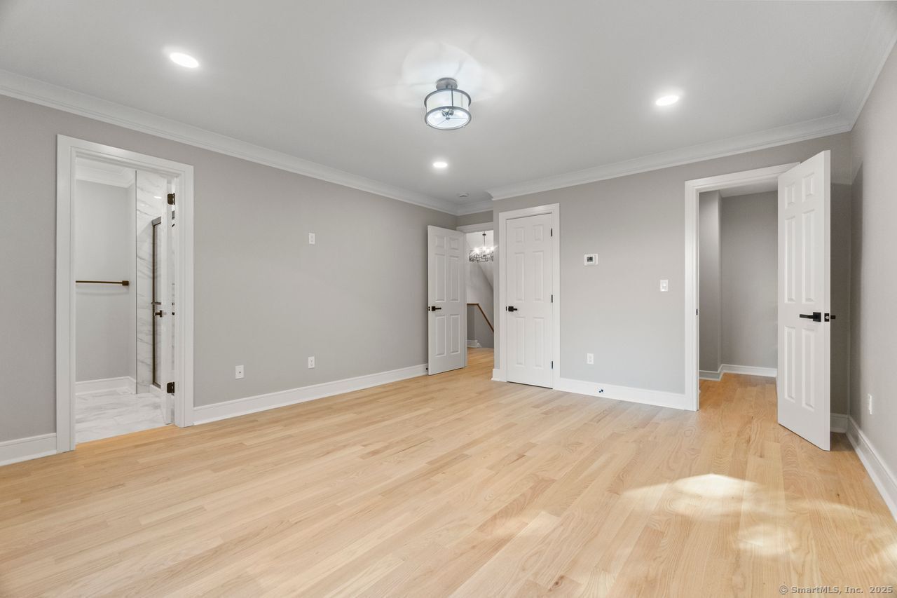 Old Saybrook, Connecticut, 06475, United States, 2 Bedrooms Bedrooms, ,2 BathroomsBathrooms,Residential,For Sale,1957011