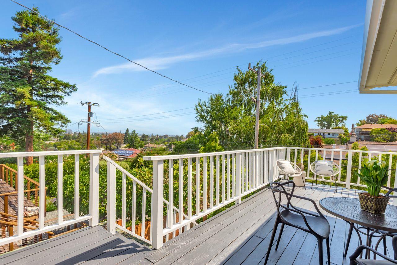 San Mateo, California, 94403, United States, 4 Bedrooms Bedrooms, ,3 BathroomsBathrooms,Residential,For Sale,1848740