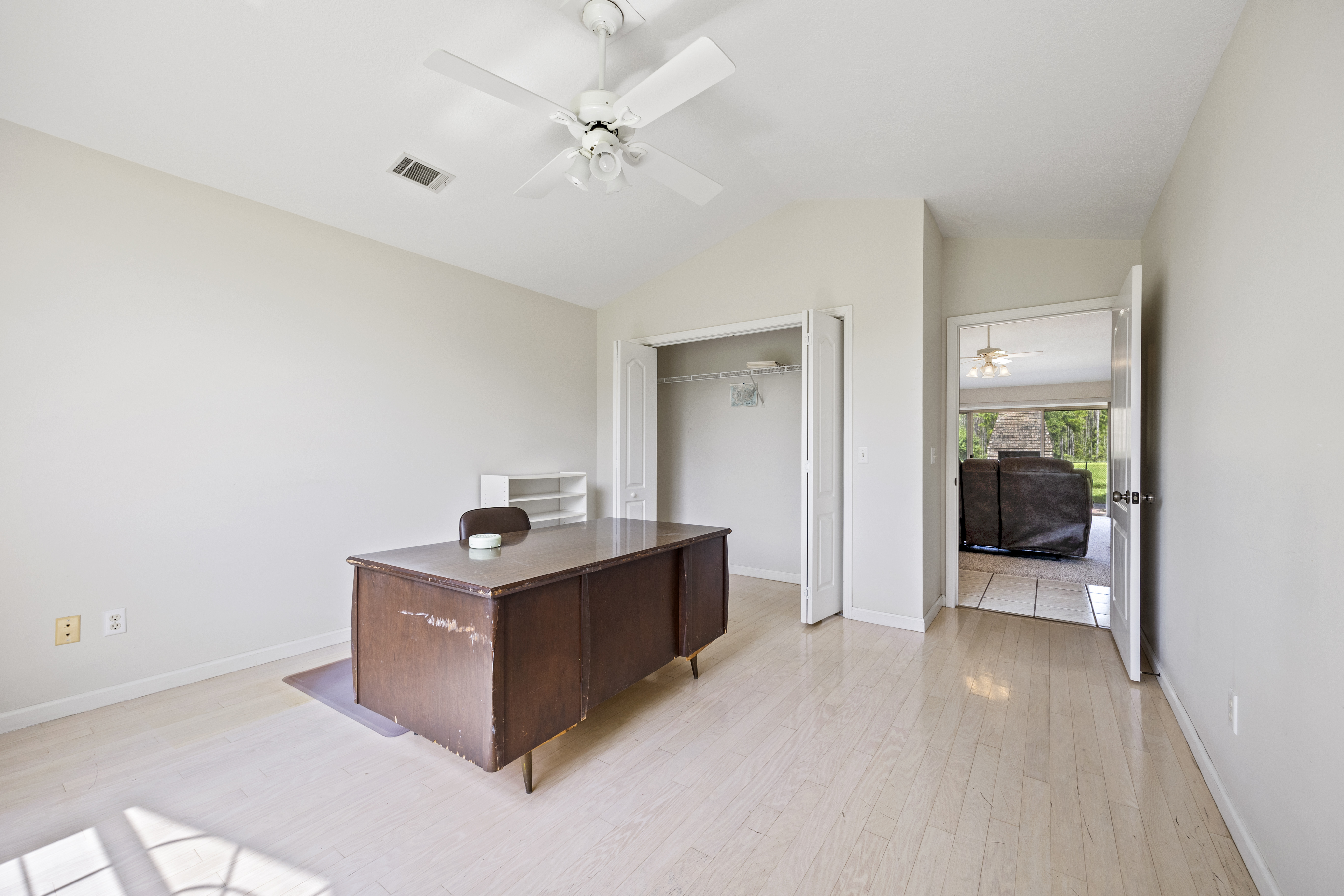 LAKE CITY, Florida, 32024, United States, 3 Bedrooms Bedrooms, ,2 BathroomsBathrooms,Residential,For Sale,1948883