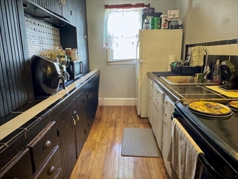 Fitchburg, Massachusetts, 01420, United States, 7 Bedrooms Bedrooms, ,4 BathroomsBathrooms,Residential,For Sale,1920320