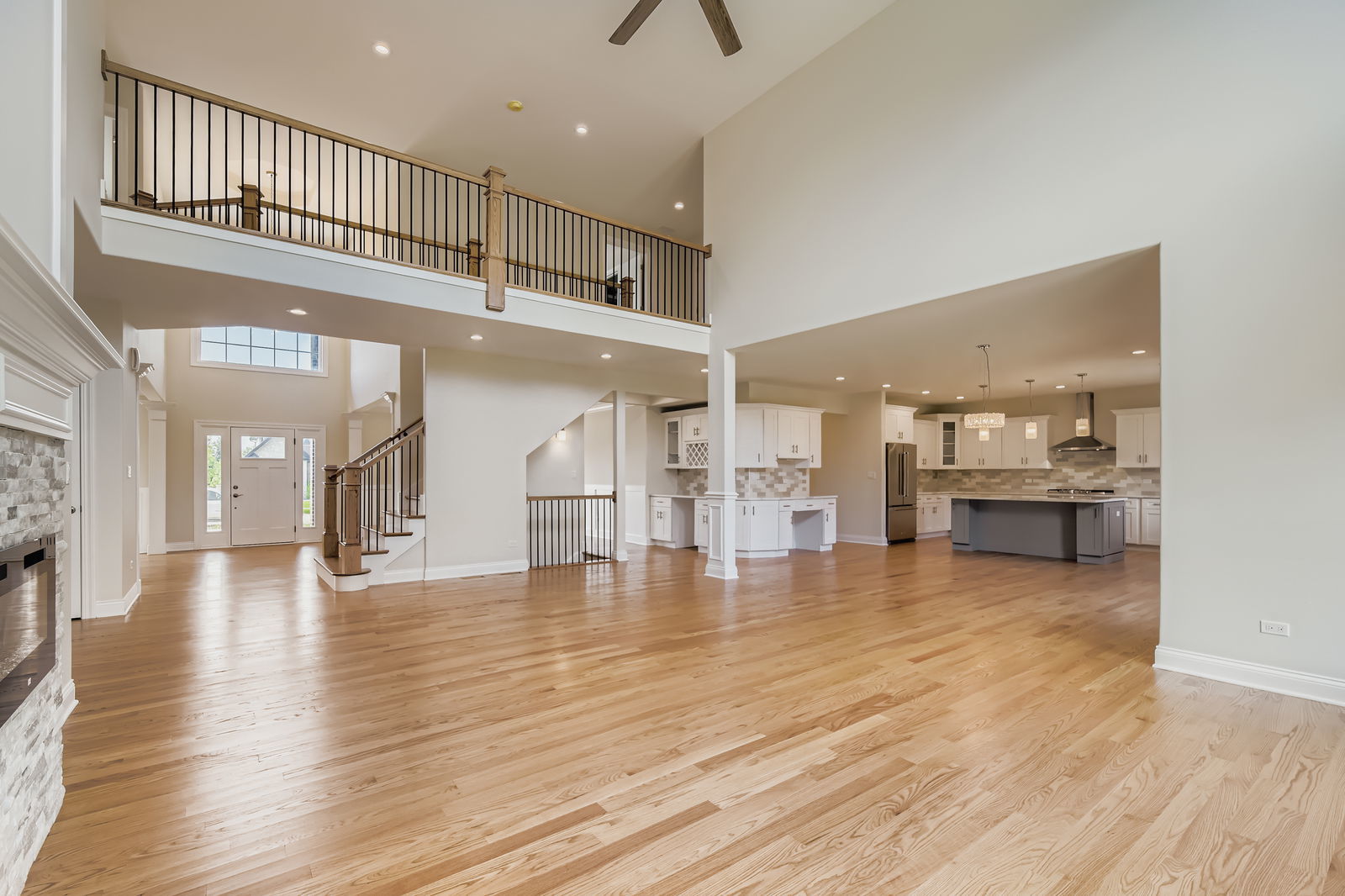 Frankfort, Illinois, 60423, United States, 4 Bedrooms Bedrooms, ,4 BathroomsBathrooms,Residential,For Sale,1904253