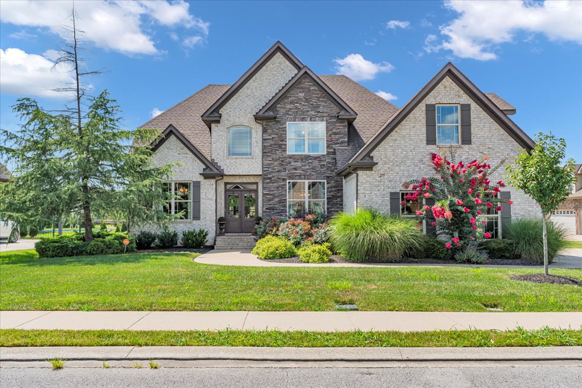 Murfreesboro, Tennessee, 37128, United States, 4 Bedrooms Bedrooms, ,4 BathroomsBathrooms,Residential,For Sale,1921646