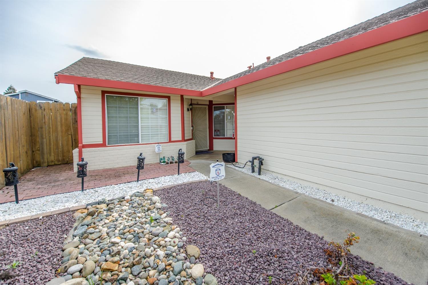Woodland, California, 95695, United States, 3 Bedrooms Bedrooms, ,2 BathroomsBathrooms,Residential,For Sale,1847457