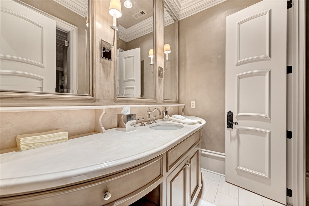 Rogers, Arkansas, 72758, United States, 3 Bedrooms Bedrooms, ,5 BathroomsBathrooms,Residential,For Sale,1857707