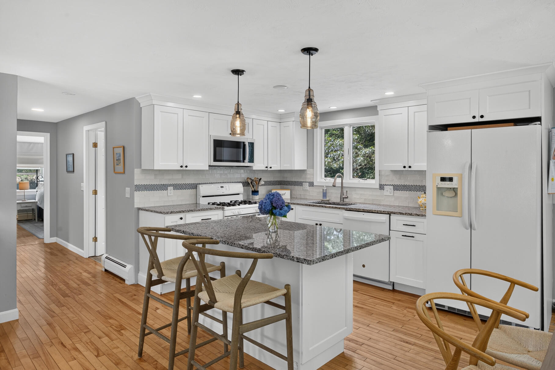  25 Marthas Lane, Harwich, MA, 02645 - 物件實景