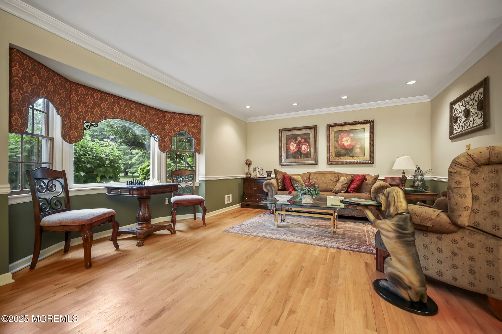 Marlboro, New Jersey, 07746, United States, 5 Bedrooms Bedrooms, ,3 BathroomsBathrooms,Residential,For Sale,1924539