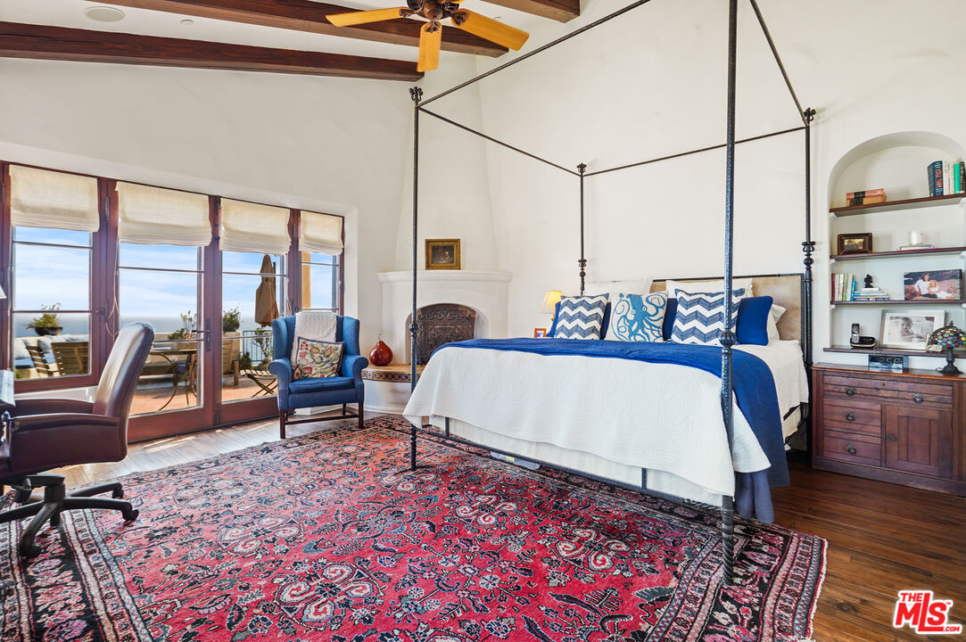 Malibu, California, 90265, United States, 3 Bedrooms Bedrooms, ,4 BathroomsBathrooms,Residential,For Sale,1846867