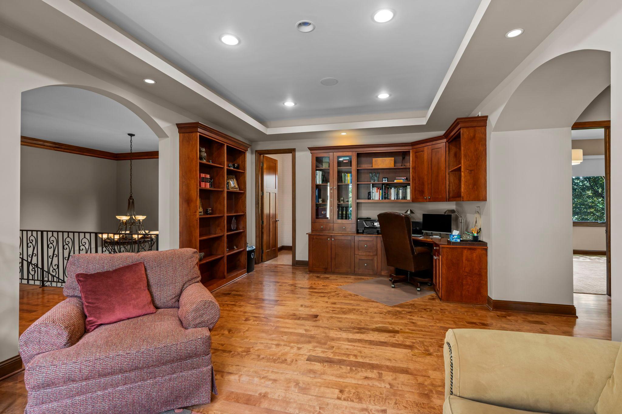 Excelsior, Minnesota, 55331, United States, 5 Bedrooms Bedrooms, ,5 BathroomsBathrooms,Residential,For Sale,1941701
