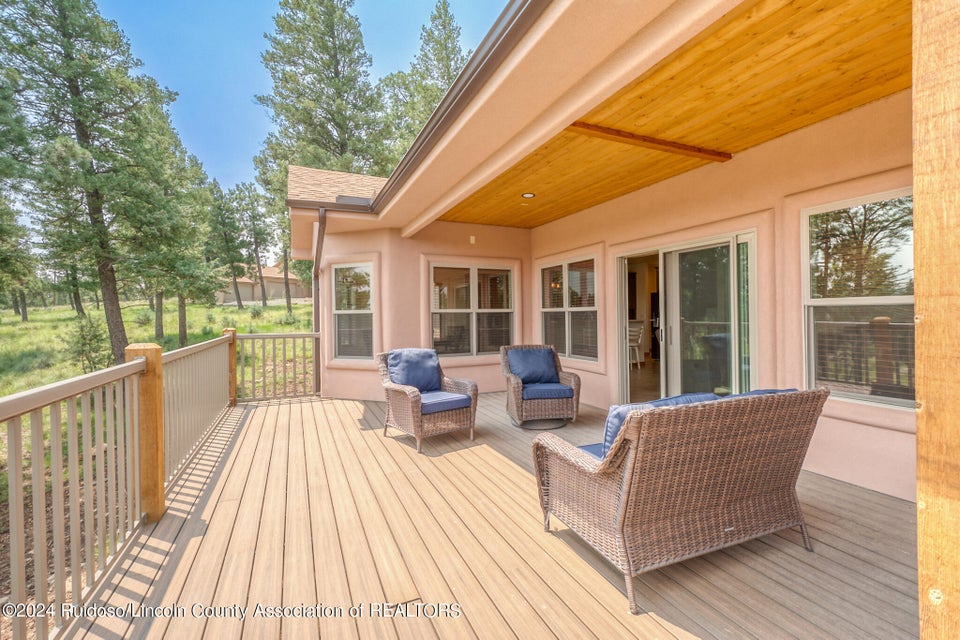 Ruidoso, New Mexico, 88345, United States, 4 Bedrooms Bedrooms, ,4 BathroomsBathrooms,Residential,For Sale,1921687