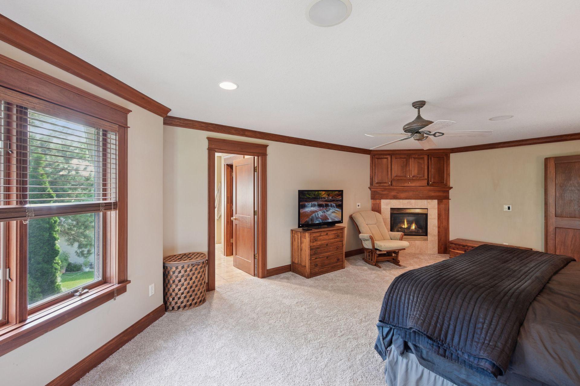 Chaska, Minnesota, 55318, United States, 5 Bedrooms Bedrooms, ,3 BathroomsBathrooms,Residential,For Sale,1907432