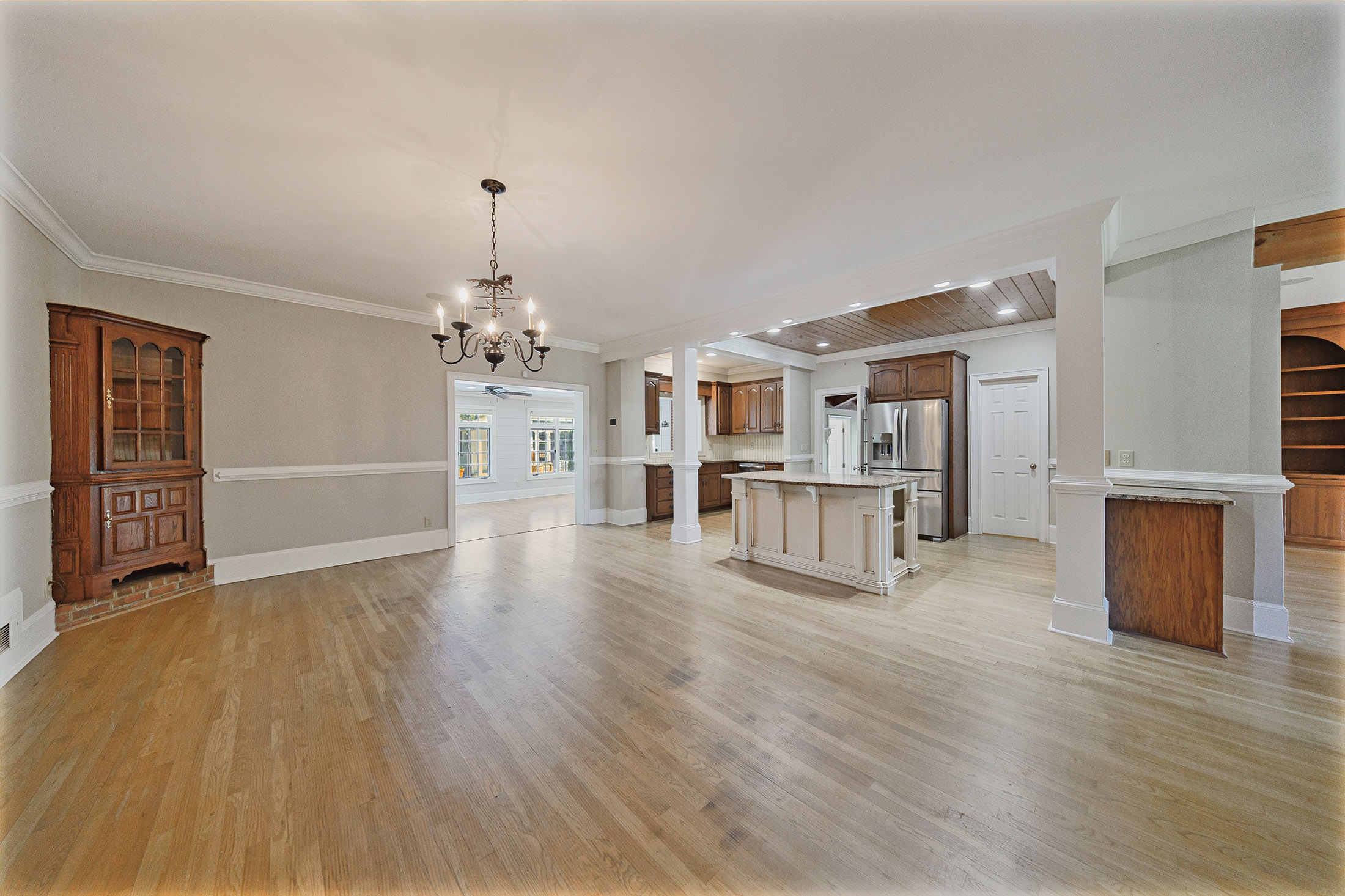  Exceptional Equestrian Estate: A Rare Blend of Luxury, Functionality, and Charm - 物件實景