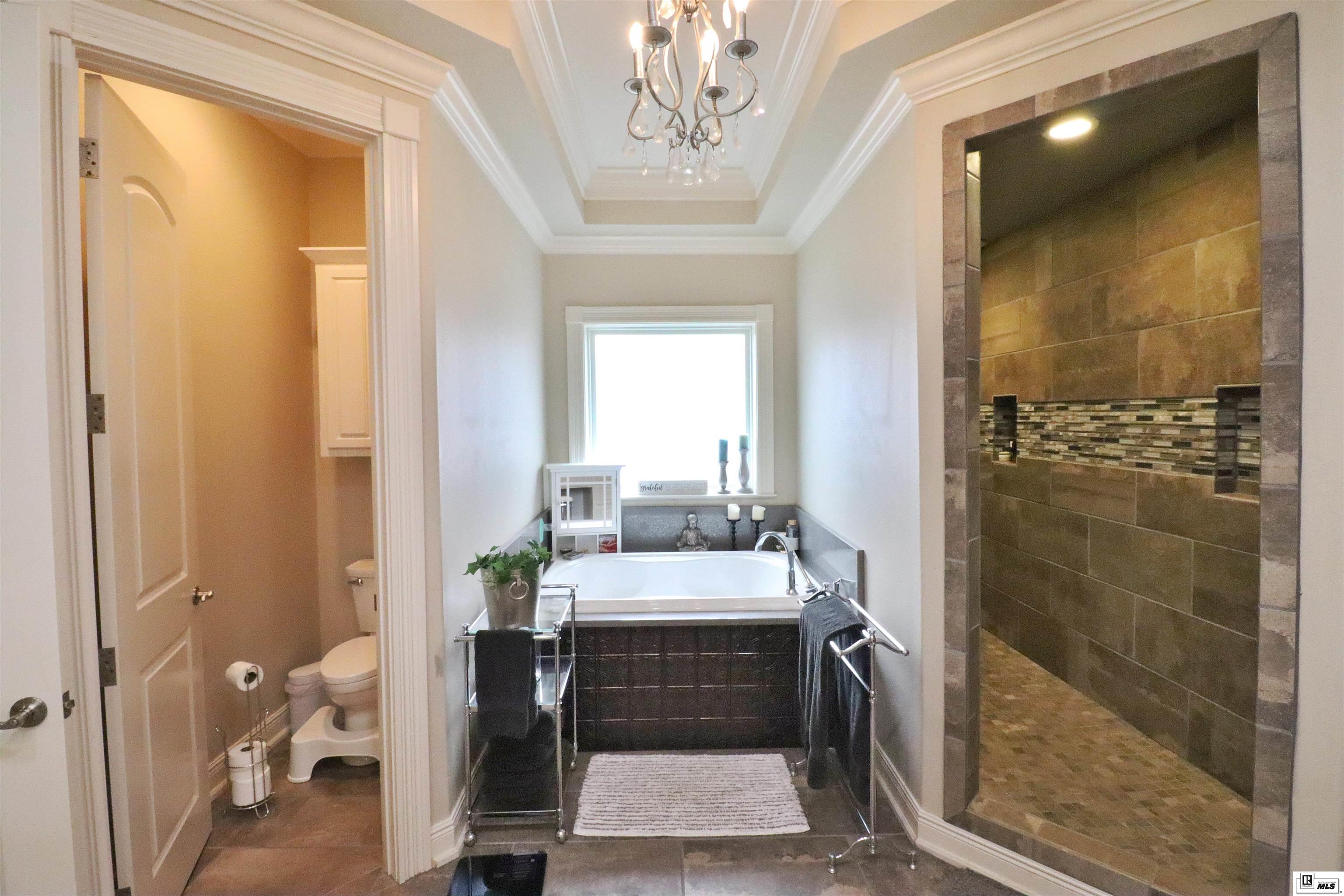208 ANDRE DRIVE, West Monroe, Louisiana, 71291, United States, 5 Bedrooms Bedrooms, ,6 BathroomsBathrooms,Residential,For Sale,208 ANDRE DRIVE,1479144