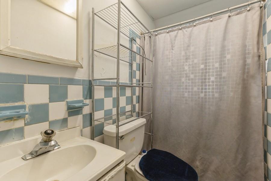 Jamaica, New York, 11433, United States, 3 Bedrooms Bedrooms, ,2 BathroomsBathrooms,Residential,For Sale,1901940