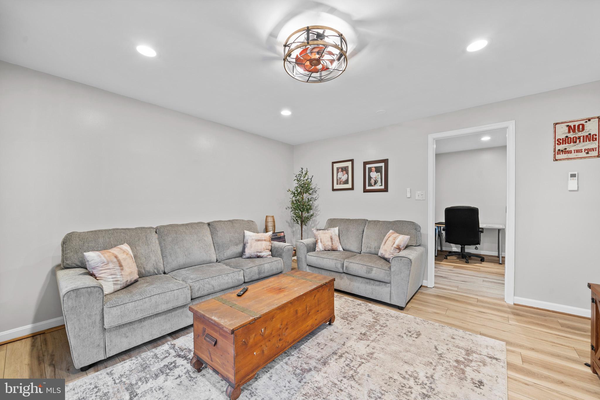 Dunkirk, Maryland, 20754, United States, 4 Bedrooms Bedrooms, ,4 BathroomsBathrooms,Residential,For Sale,2005415