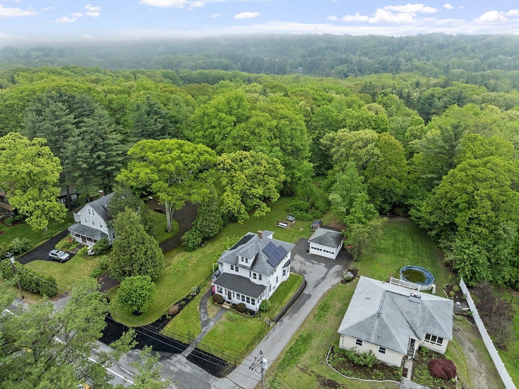 Lunenburg, Massachusetts, 01462, United States, 4 Bedrooms Bedrooms, ,2 BathroomsBathrooms,Residential,For Sale,1876161