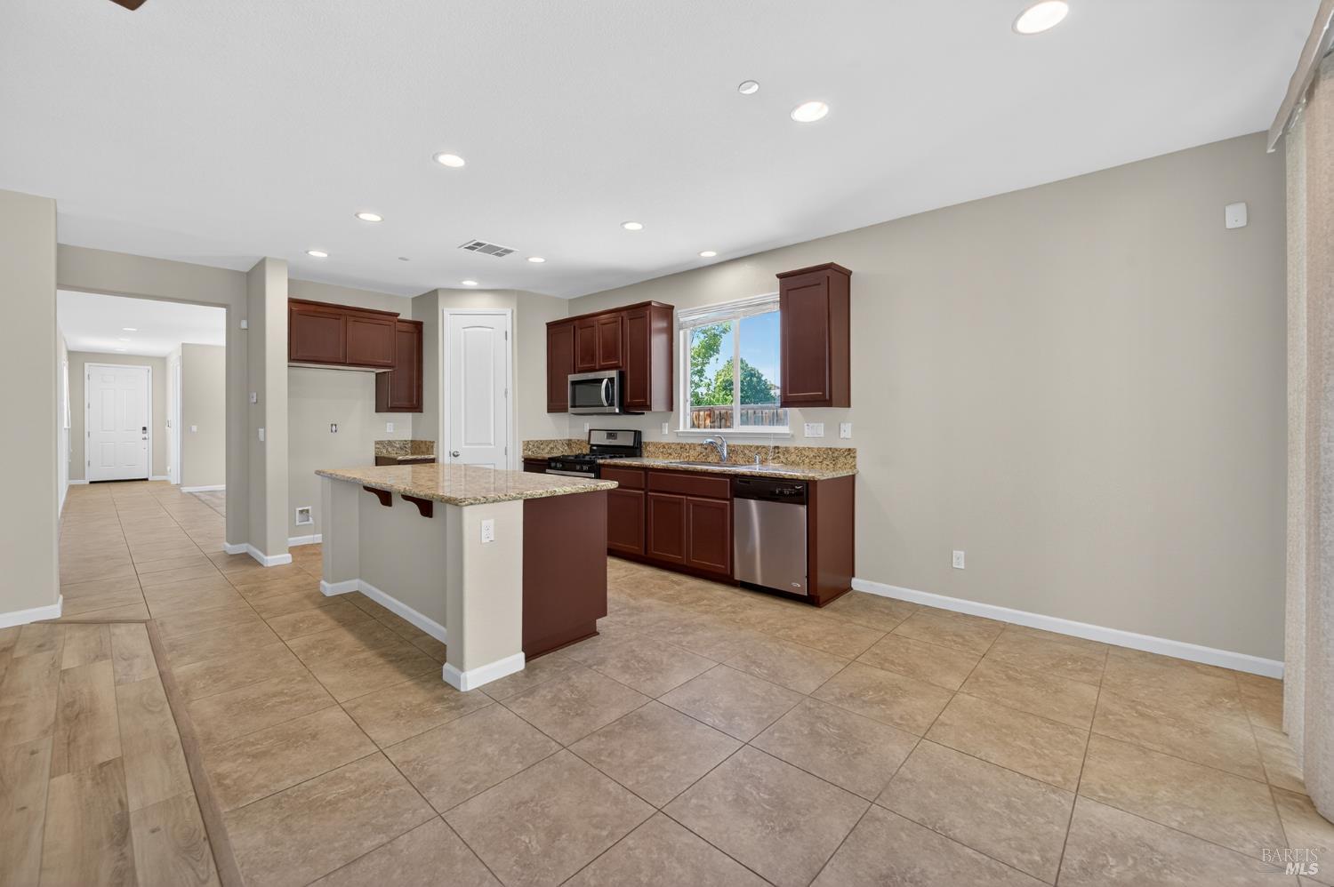 Fairfield, California, 94533, United States, 4 Bedrooms Bedrooms, ,3 BathroomsBathrooms,Residential,For Sale,2034470