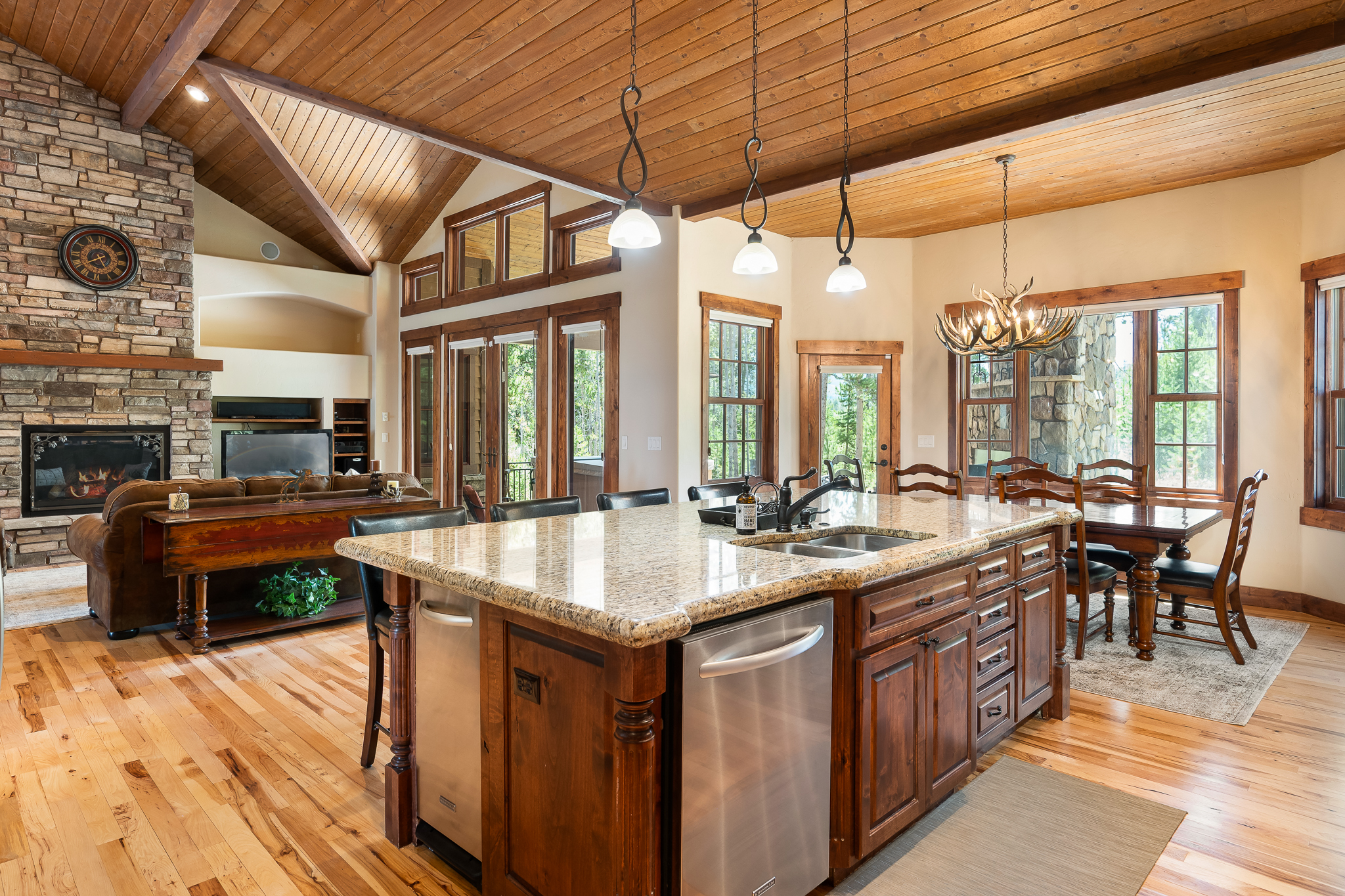  217 Leland Creek, Winter Park, CO, 80482 - 物件實景